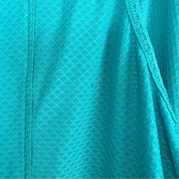 Old Navy Active Go-Dry Teal Racerback Athletic Top – Mesh Workout Tank – Size XL - Picture 10 of 11